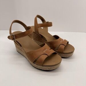 UGG Women's Tan Leather Wedge Sandals, Cloverdale Wedge, size 7